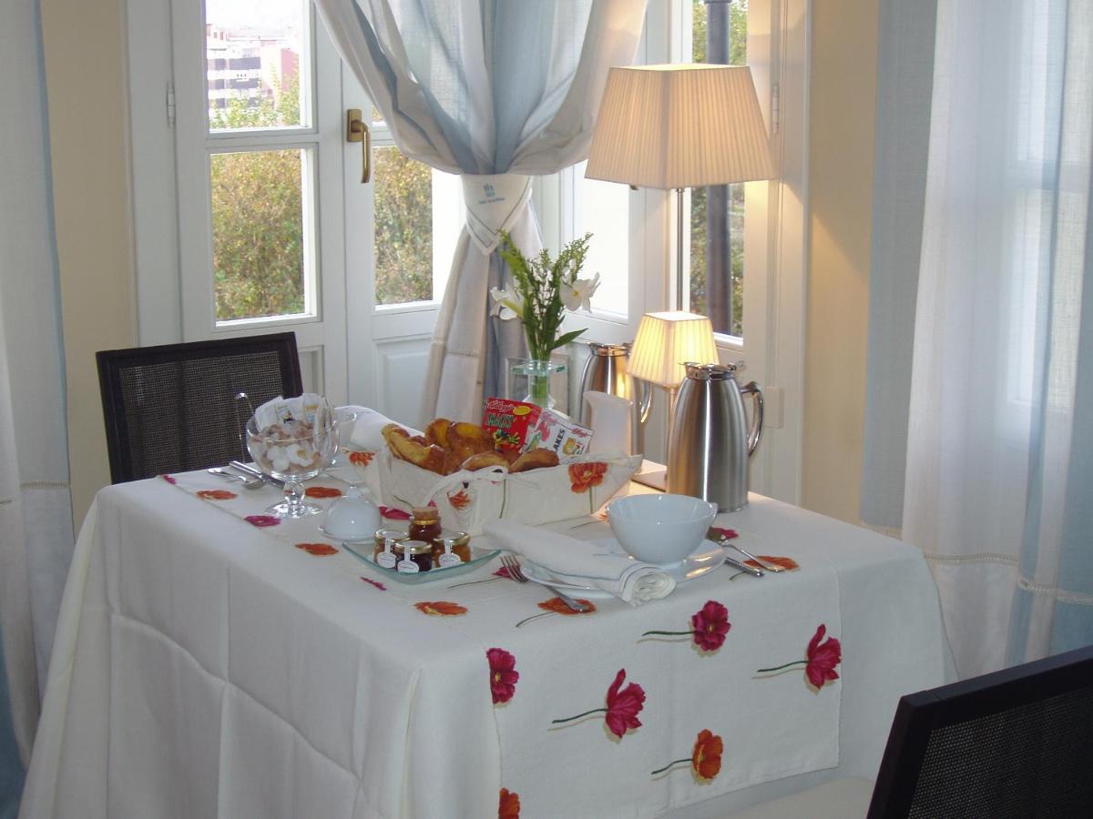 Hotel Arcea Palacio De Las Nieves 랑그레오 외부 사진