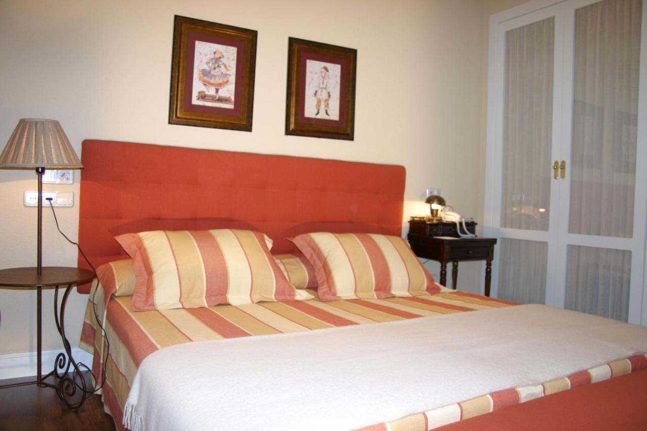 Hotel Arcea Palacio De Las Nieves 랑그레오 외부 사진