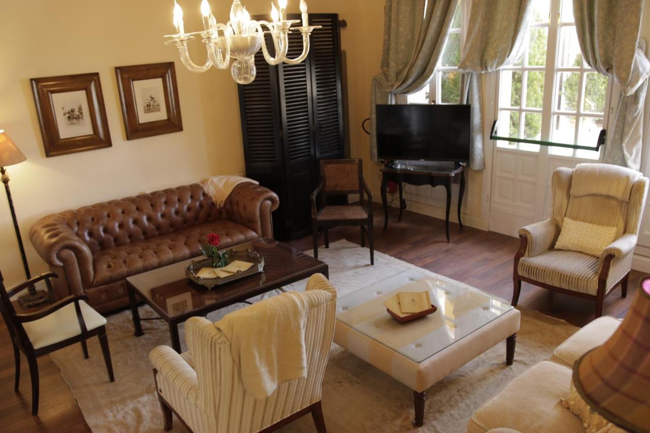 Hotel Arcea Palacio De Las Nieves 랑그레오 외부 사진